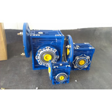 Червячный редуктор CMRV 030