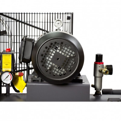 Компрессор SIGMA REFINE 3кВт 550л/мин Компрессор SIGMA REFINE 3кВт 550л/мин